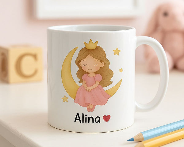 Personalisierte Kindertasse – mit Wunschname, Design oder Foto - eilstore.com